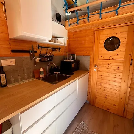 Apartment Na Pevnosti Krelov - Tiny House